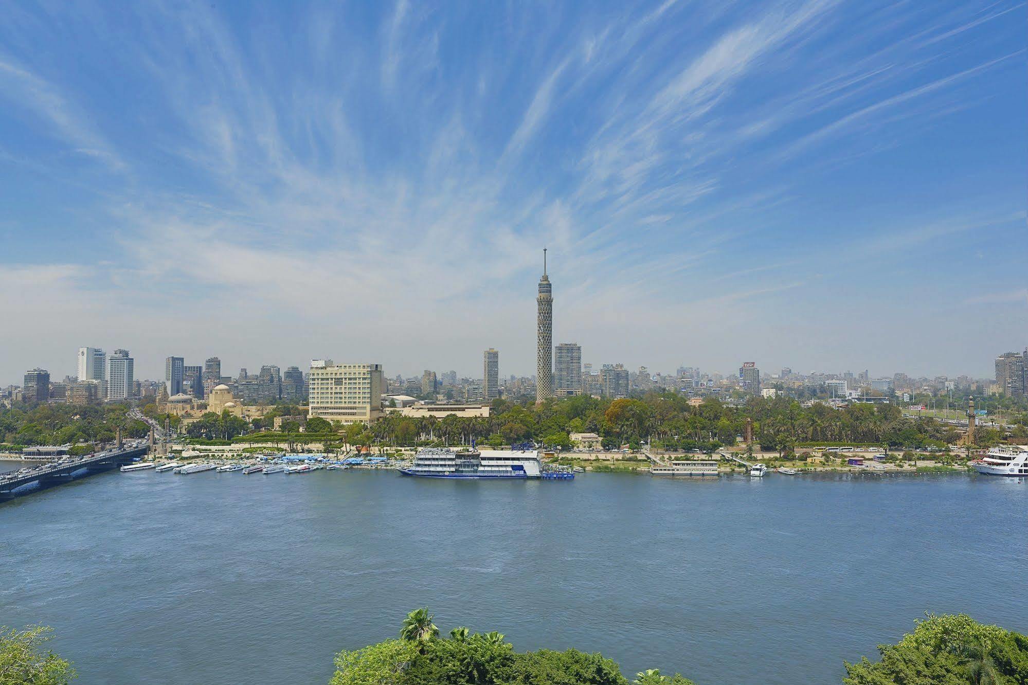 Отель The Nile Ritz-Carlton, Каир Экстерьер фото